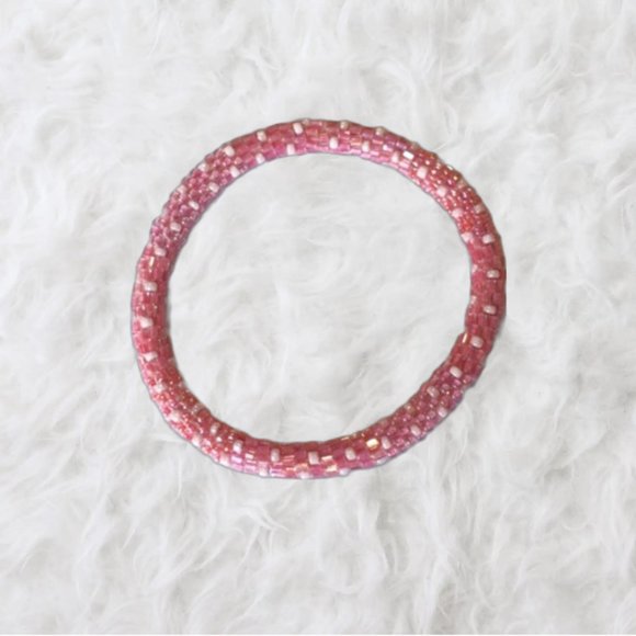Pink and White Bracelet - Picture 1 of 3